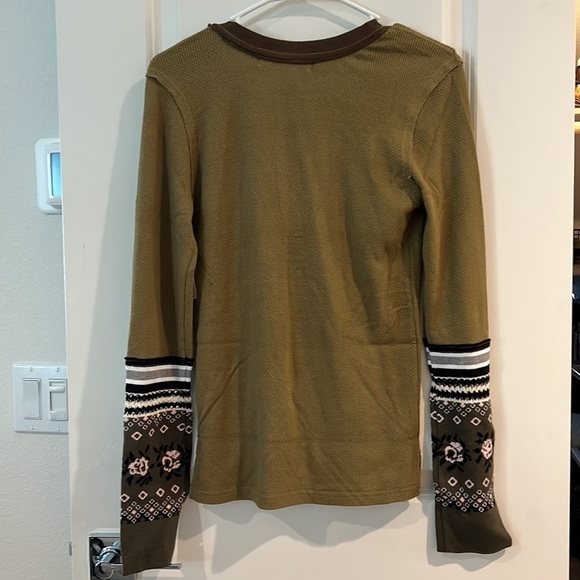 NWT Free People - We The Free - Mikah Layering Cuff Shirt Army Combo Med. - Picture 2 of 6